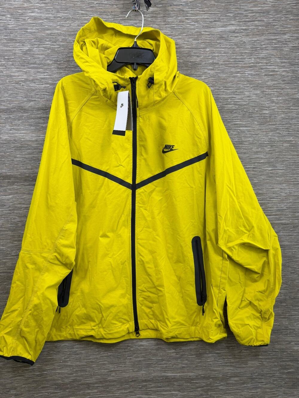 Nike Tech Woven Loose Fit Jacket Bright Citron Yellow HM7151-726 Men's Sz XL NEW